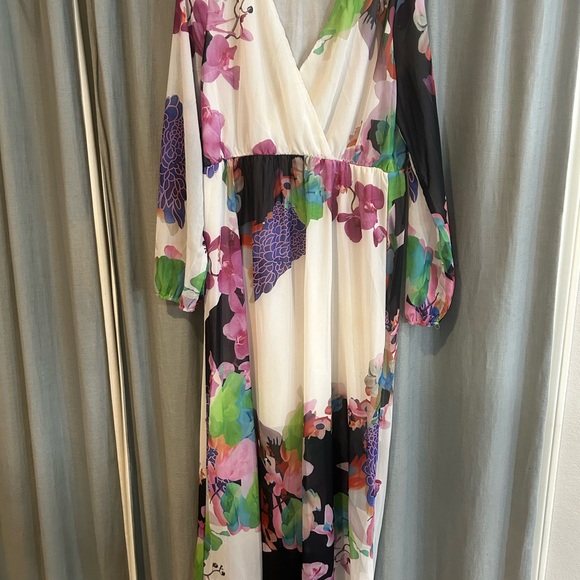Dresses & Skirts - Elegant Floral Long Sleeve Dress - Multicolor